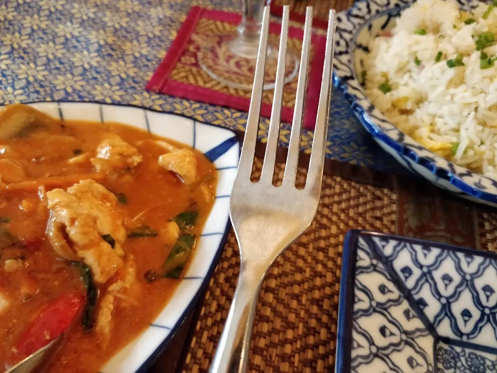 Poulet Thaï Et Riz Cantonnais